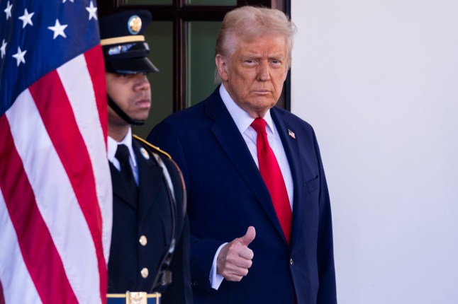 epa11930646 US President Donald Trump waits to greet Ukrainian President Volodymyr Zelensky outside the West Wing of the White House in Washington, DC, USA, 28 February 2025. Zelensky is in Washington to sign the framework of a deal, pushed by President Trump, to share Ukraines???s mineral wealth with the US. EPA/SHAWN THEW