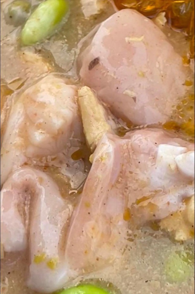 Soldiers served up 'meat water and a potato' at Army camp https://www.facebook.com/Fillyourbootsmilitarybanter