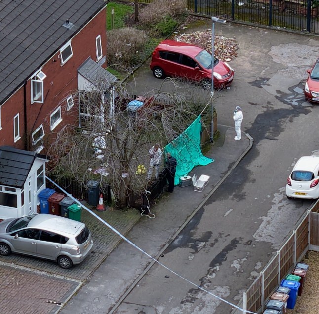 Date: 2.3.25 Byline/ Credit: YappApp 07479723877 Woman arrested and investigation ongoing after four-year-old girl dies in house fire An investigation is ongoing and an arrest has been made after a four-year-old girl died following a house fire in Manchester. At around 12.35pm today (2 March 2025), emergency services responded to a fire at a property on Gateshead Close, Manchester. Crews were quickly able to extinguish the fire and bring out a four-year-old girl, who had suffered serious injuries in the incident. Sadly, despite the best efforts of all those involved, the girl died from her injuries in hospital a short time after. A woman, aged 44, has been arrested on suspicion of arson with the intent to endanger life. She is known to the child and there is no wider threat to the community. A scene remains in place around Gateshead Close as specialist officers continue to investigate the full circumstances. Detective Chief Inspector Charlotte Whalley, from our Major Incident Team, said: ???This awful incident has seen the tragic death of a young girl, and I would like to send my condolences to her friends and family. Numerous emergency services attended the scene and all did their utmost best to save her. ???A woman has been arrested and I can confirm that she is known to the child. There is no wider threat to the community and no one else is currently being sought in connection with the investigation. ???These tragic incidents will of course naturally cause concern, but I want to reassure the public that we are fully investigating all circumstances of the fire, and will leave no stone unturned as we carry out this work. ???As this continues, I would ask anyone with any information about today???s events to please get in touch with officers. You can do this via 101, or on our Live Chat service at gmp.police.uk, quoting log 1314 of 02/03/25. You can also contact Crimestoppers anonymously on 0800 555 111.??? Minimum per use, irrespective of any previous use: ??? Fee: ?????150 print ??50 Internet use Byline: YappApp