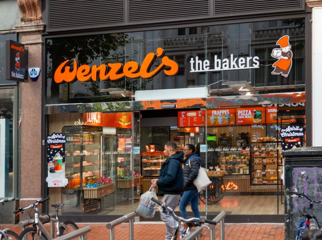 Wenzel's the Bakers bakery, town center of Reading, Berkshire, England, UK. (Photo by: Geography Photos/Universal Images Group via Getty Images)