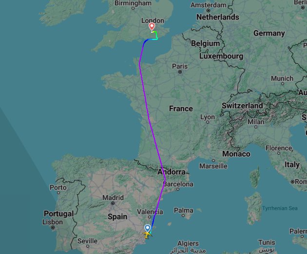 An easyJet flight from Alicante to Manchester has diverted to Gatwick Airport after declaring an emergency on board. Flight U25521 reportedly declared an emergency when flying over the southern British coast this morning. The plane, bound for Manchester, landed on runway 26L at Gatwick Airport around 8.30am on Sunday. It is not clear exactly what the medical emergency was and if the plane was met by emergency services when it landed at the major London airport.
