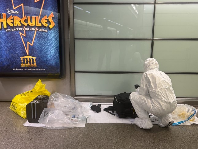 A major police investigation is underway after a man was found unconscious inside St Pancras International station on Monday evening, prompting a significant emergency services response. Man Treated at the Scene by Paramedics At around 9.18pm, emergency crews were called to reports of a man collapsing at the top of the Thameslink escalators inside the busy transport hub. Eyewitnesses described a disturbing scene as London Ambulance Service medics erected medical privacy screens and began resuscitation efforts, which reportedly included the use of a blood transfusion bag. A witness told UKNIP ???I saw around eight police vehicles ??? cars and a van ??? lined up outside on both sides of the station. I saw an unconscious man being worked on by paramedics??? They were trying to resuscitate him.??? Investigation Underway by British Transport Police British Transport Police (BTP) confirmed they are investigating the incident and issued a public appeal for information. In a statement, a spokesperson said: ???Officers are aware of an incident tonight (28 July) at St Pancras station and are investigating. If anyone has information, please text 61016 or call 0800 40 50 40 quoting reference 655 of 28 July.??? While the station remained open to the public during the response, a large police presence was visible, including multiple vans and patrol units. Links to Tommy Robinson Appearance Unconfirmed The incident follows earlier online speculation that far-right figure Tommy Robinson (real name Stephen Yaxley-Lennon) had been present at the station earlier in the day, seen handing out flyers and promoting a demonstration. However, police have not confirmed any link between Robinson and the ongoing investigation. Witness footage shared online appears to show a man wearing similar clothing to Robinson sustaining a facial injury, but the timeline and relevance to the incident remain unclear. No official statement has been issued by Robinson or his representatives at the tim