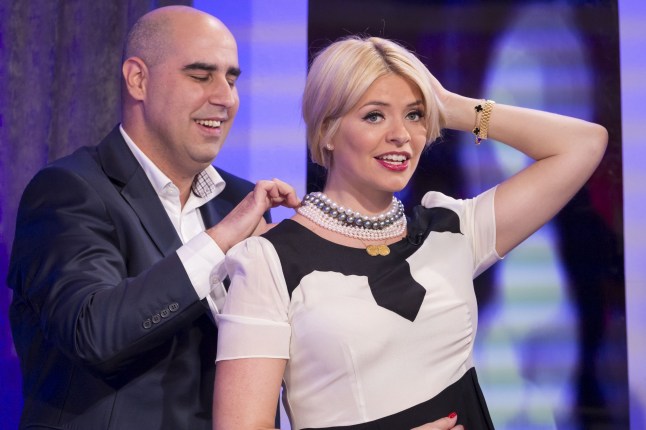 Editorial use only Mandatory Credit: Photo by Ken McKay/ITV/Shutterstock (3688516ec) Vashi Dominguez and Holly Willoughby 'This Morning' TV Programme, London, Britain - 09 Apr 2014 GEMS - PEARLS - Pearls are back in fashion! Gems expert Vashi Dominguez is back, looking at why pearls are still one of the most enduring style icons.