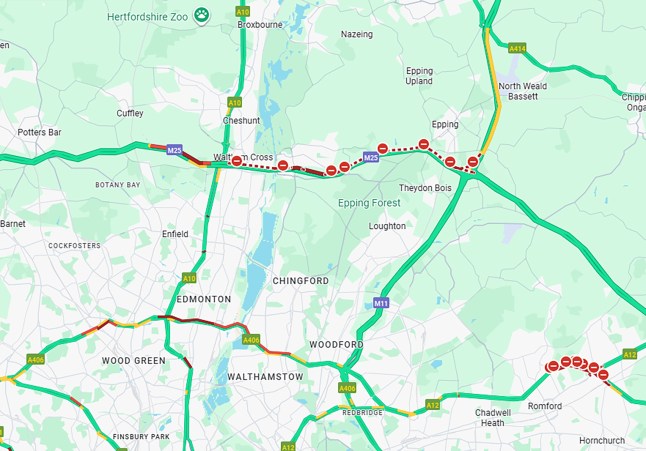 A google maps view showing where the M25 is closed clockwise in Essex near Epping between J25 and J27 after an accident.