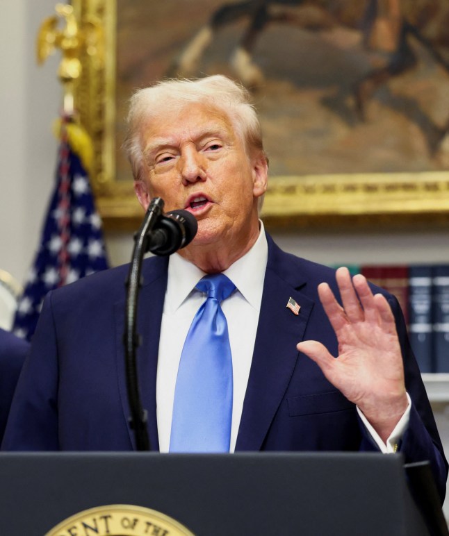 U.S. President Donald Trump makes an announcement at the White House, in Washington, D.C., U.S., September 22, 2025. REUTERS/Kevin Lamarque