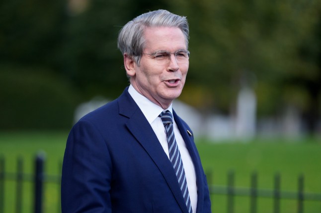 epa12474069 United States Secretary of the Treasury Scott Bessent speaks to reporters outside the West Wing of the White House in Washington, DC, USA, 22 October 2025. Bessent announced a 'substantial pickup' in sanctions on Russia. EPA/AARON SCHWARTZ / POOL