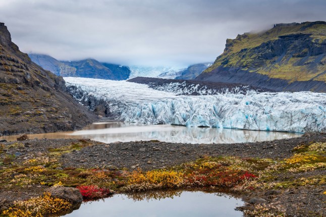 Mountains and glacier creating a spectacular landscape in central southern Iceland. This area is very popular because of its highly regarded natural marvels; high mountains and volcanoes, huge glacier rivers, stunning canyons, beautiful glacier lagoons and impressive waterfalls. Iceland September 2024