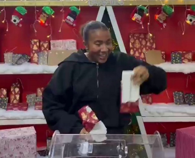 An employee winning a prize. // Benjy Leslie, 26, has once again gone all out for his staff; spending ?100,000 on Christmas celebrations that included a two-day luxury retreat, an abroad trip and even giving away a Range Rover. The CEO and founder of Connect Management treated his team to an end-of-year Christmas party at a wilderness retreat made up of mansion houses and a ballroom. The two-day retreat featured a full itinerary of different sports and hobbies, and an awards ceremony. The gifts included iPhones, iPads, Ninja gadgets, holidays, and the wildest prize of all, a Range Rover. Photo released 16/12/2025