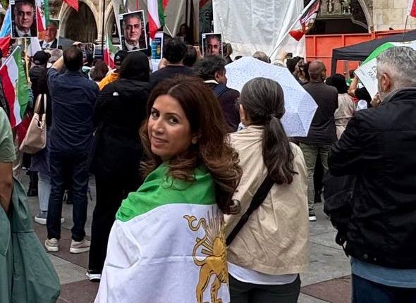 British-Iranians speak to Metro